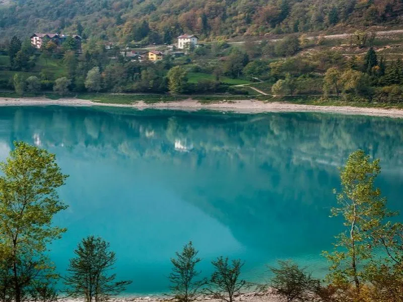 Lago di Tenno