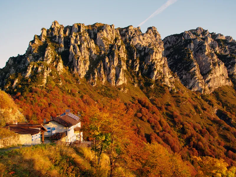 Tappa 3. Rifugio Pernici Tappa 3. Rifugio Pernici